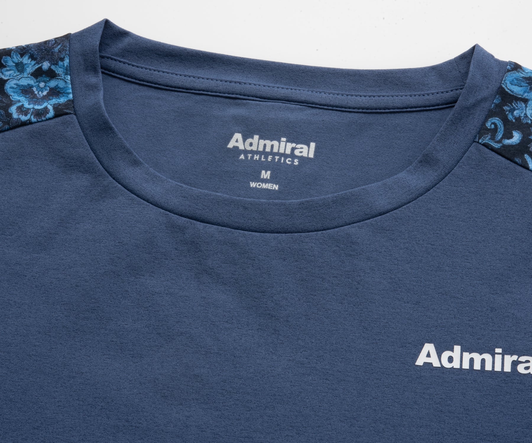 バックレイヤードスリットダマスクTEE – GoZone