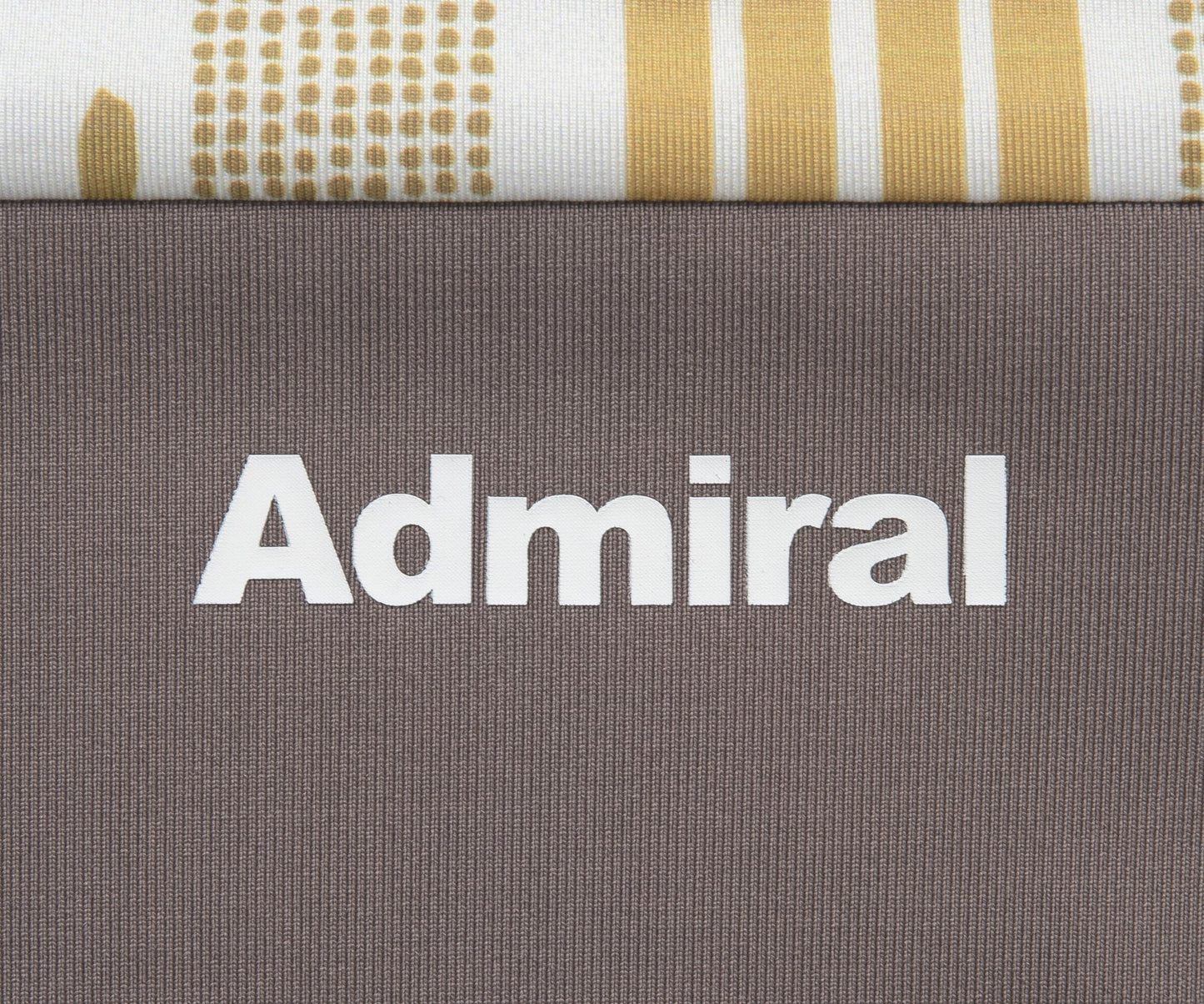 スリットヘムグラフィック TEE