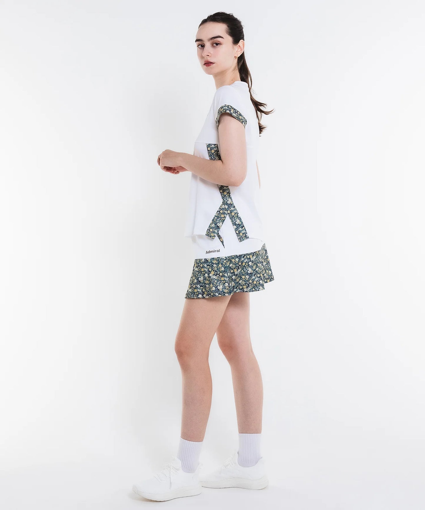 フラワープリントサイドスリット TEE