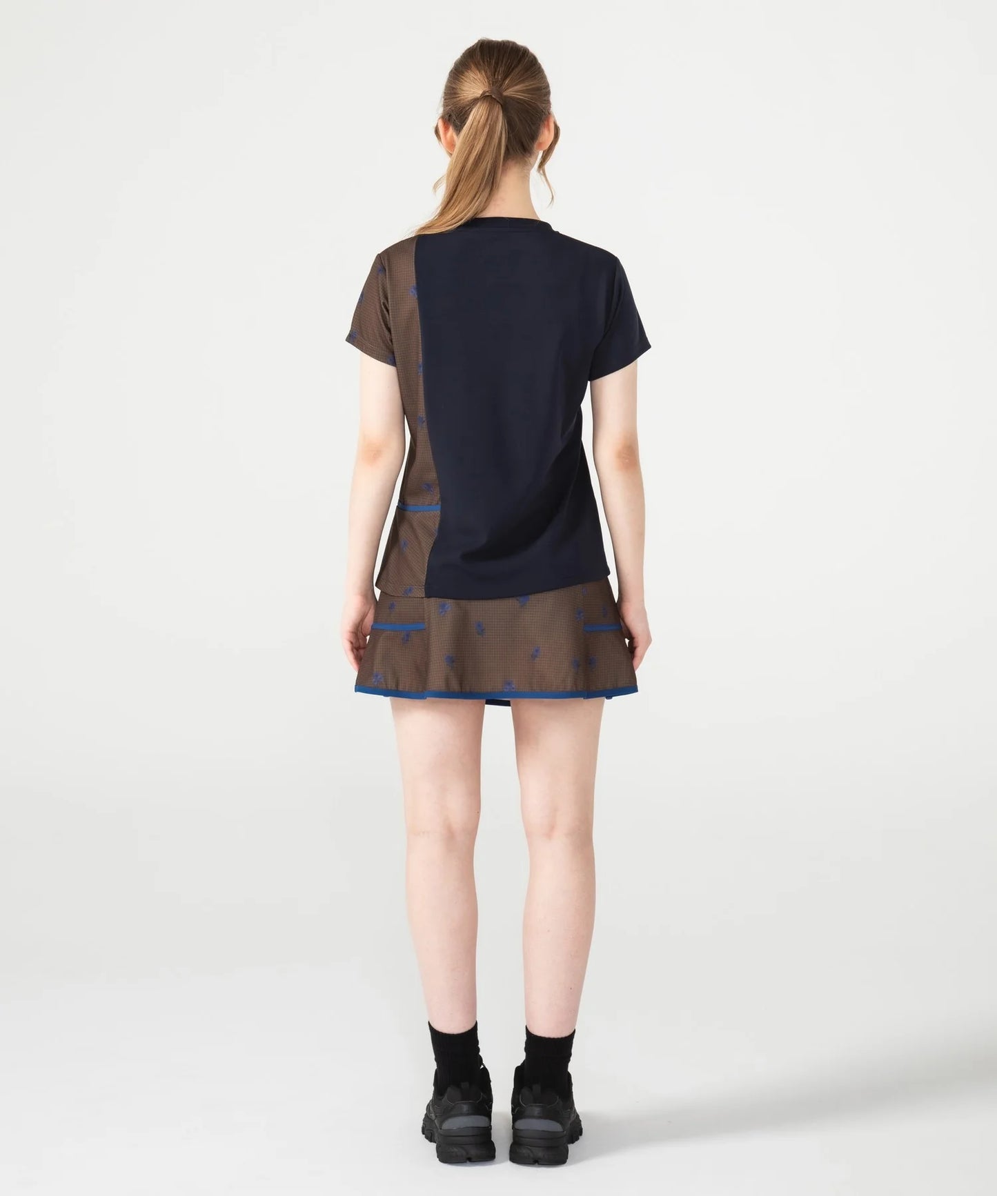 アシンメトリーフラワーチェックTEE